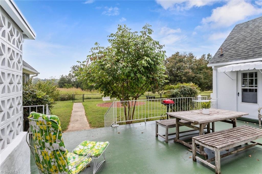 main property photo 46