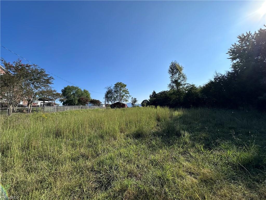 main property photo 0