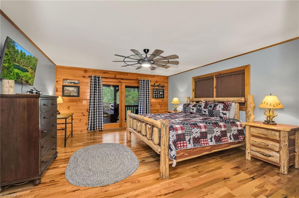 main property photo 21