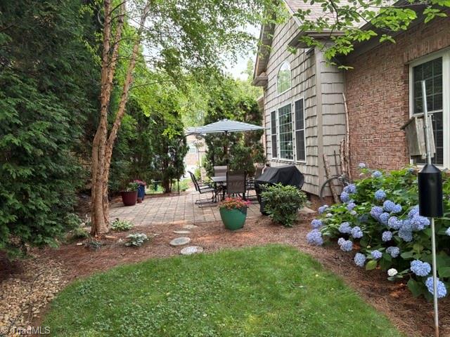 main property photo 32