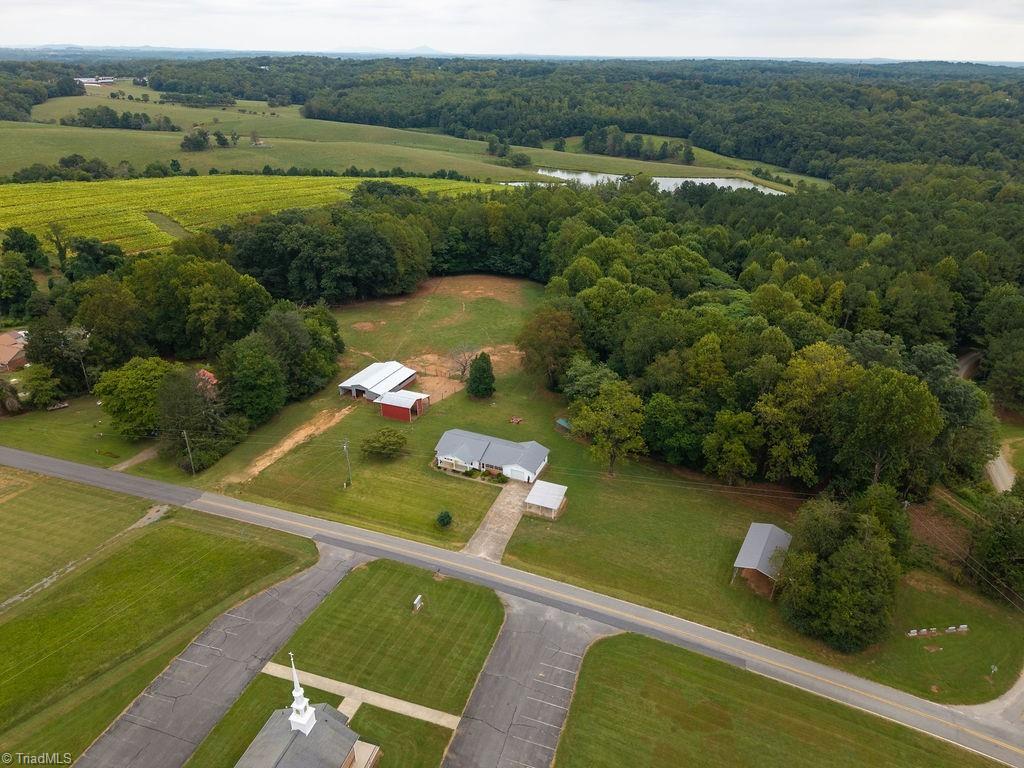 main property photo 47