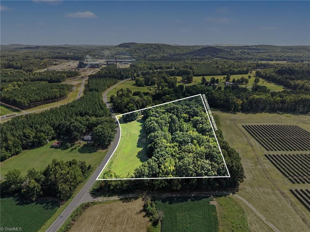 main property photo 21