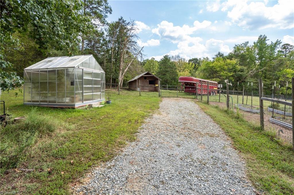 main property photo 42