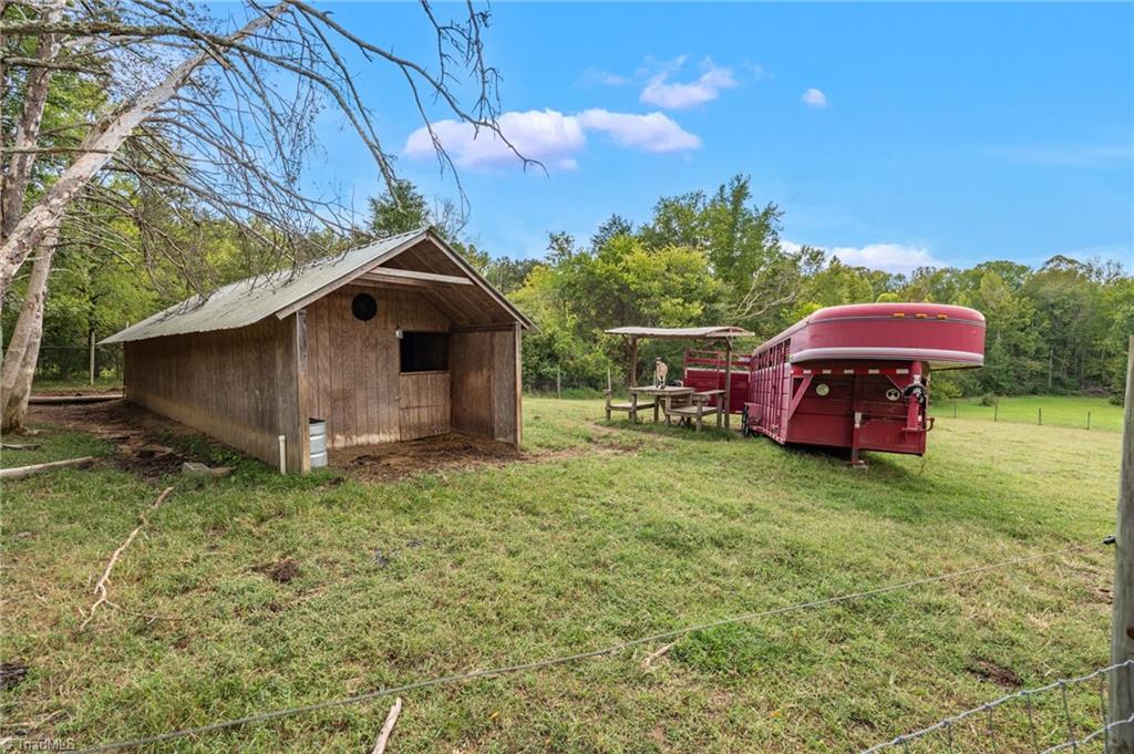 main property photo 43