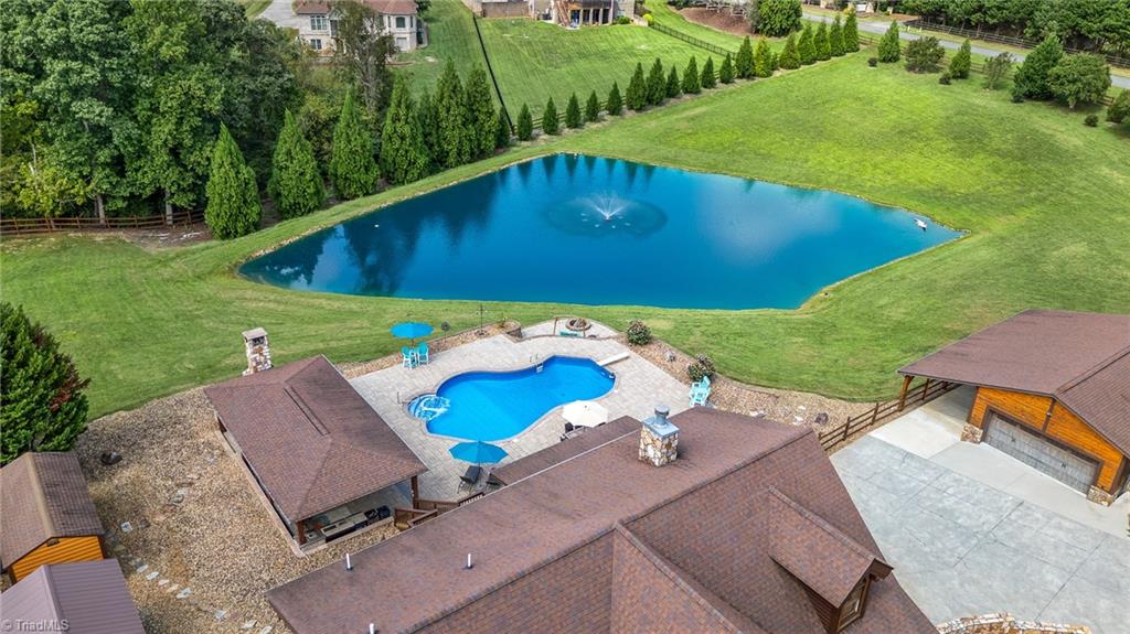 main property photo 42
