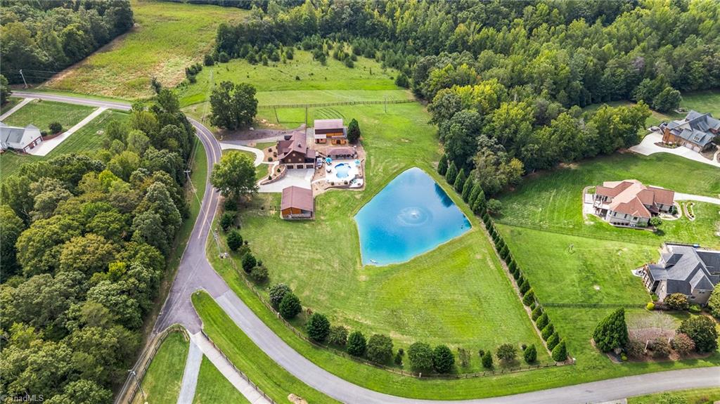 main property photo 43