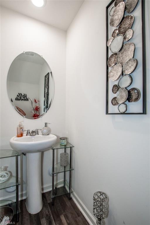 main property photo 31