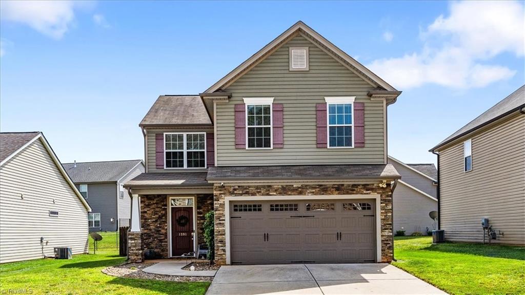 main property photo 0
