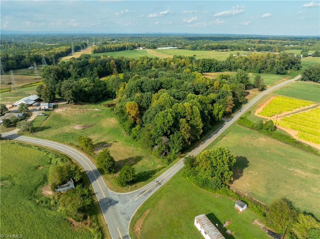 main property photo 44