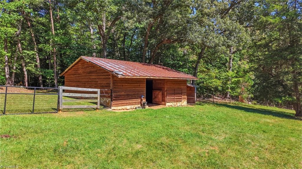 main property photo 43