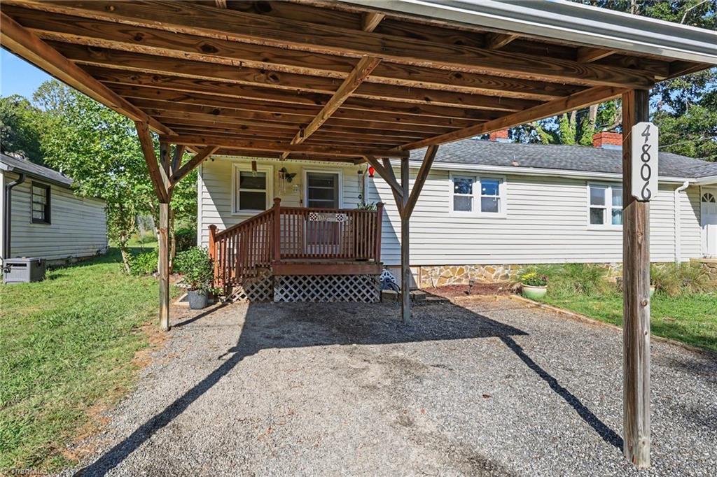 main property photo 28
