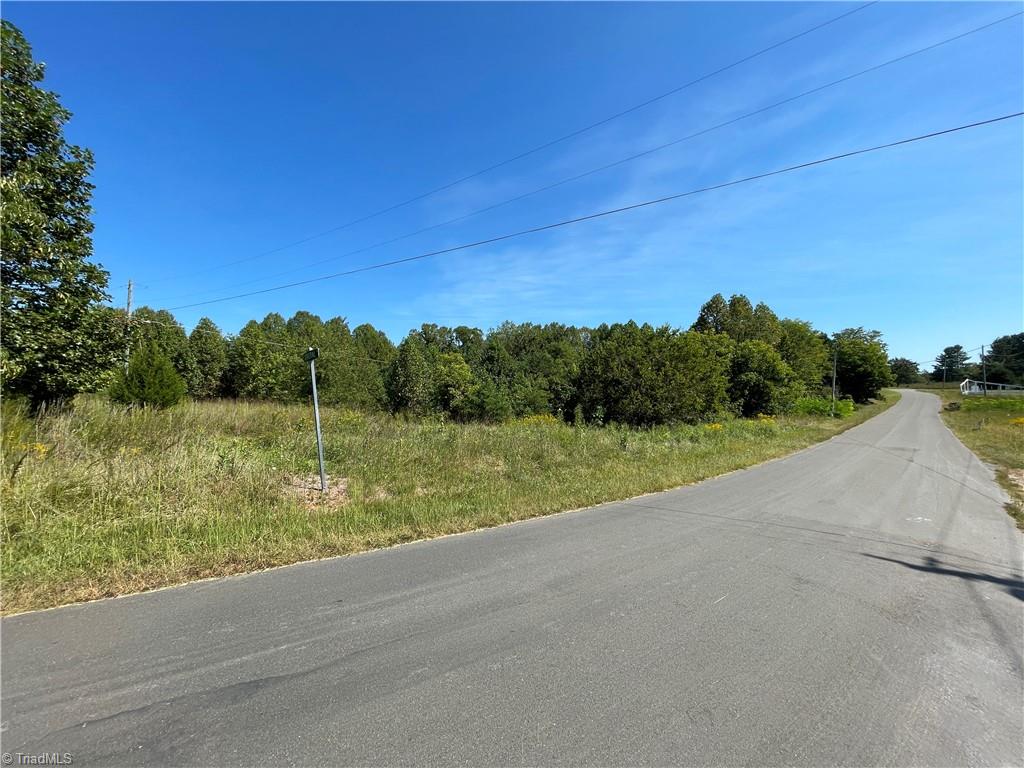 main property photo 23