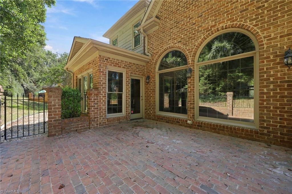 main property photo 46