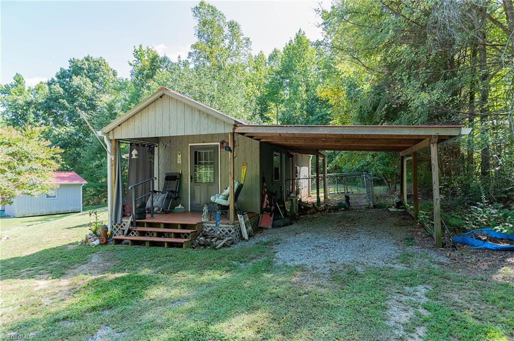 main property photo 32