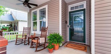 image of property with 4 Bed | 3 Bath | 2,274 Sqft