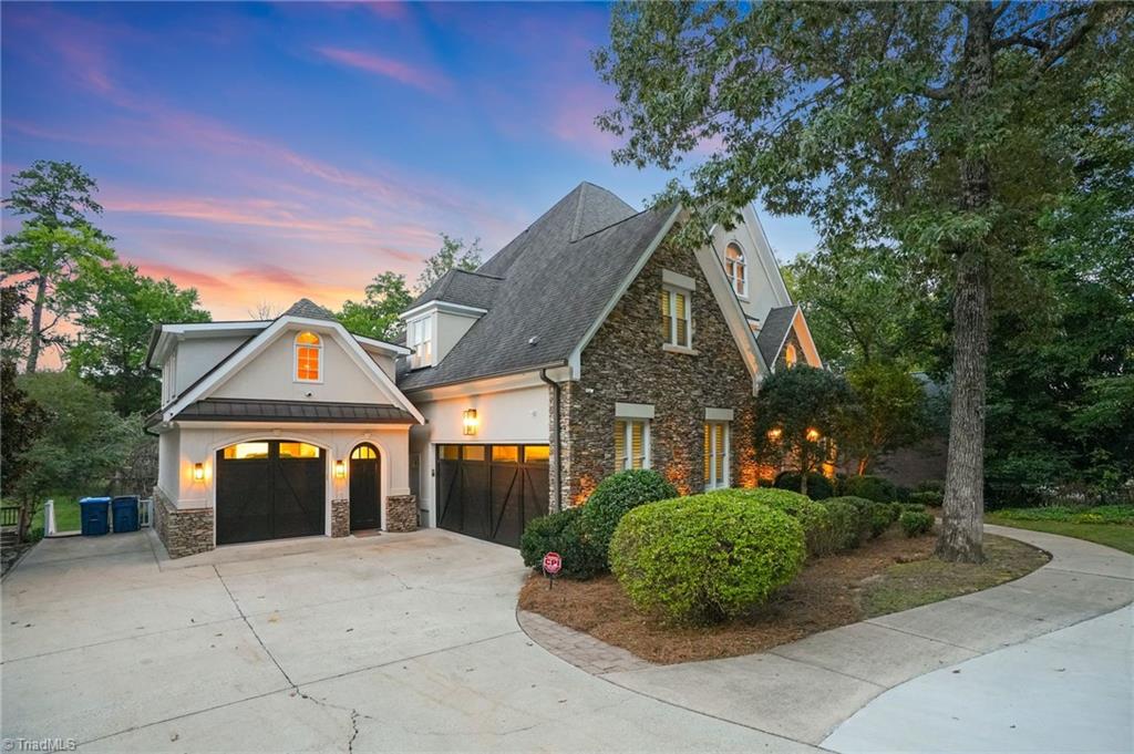 main property photo 4
