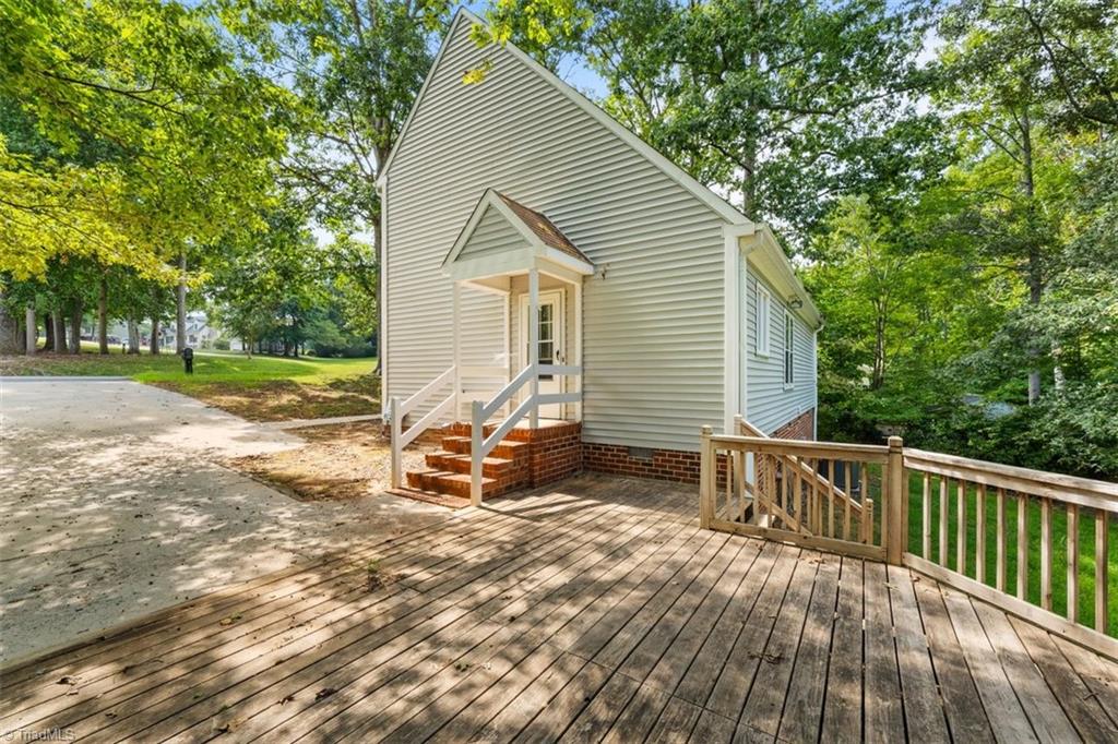 main property photo 23