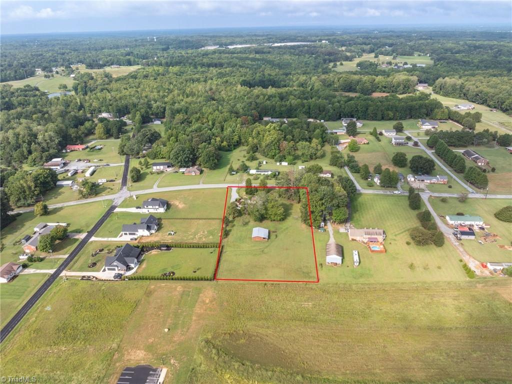 main property photo 39