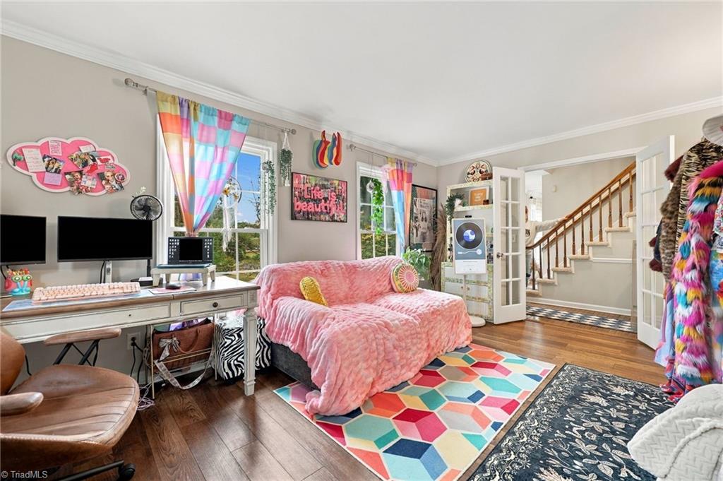 main property photo 14