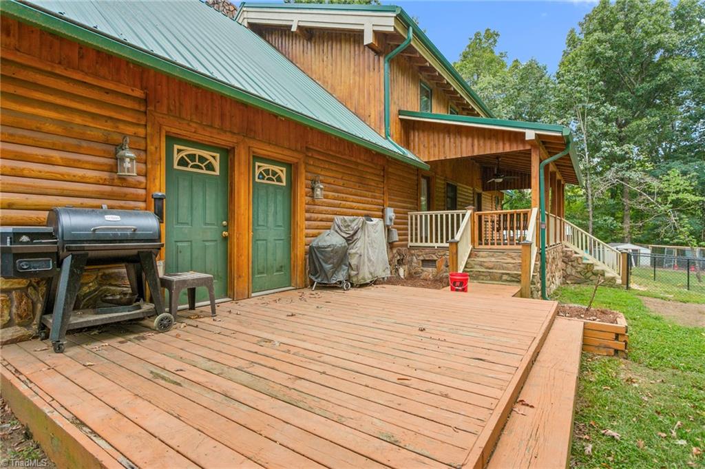 main property photo 31