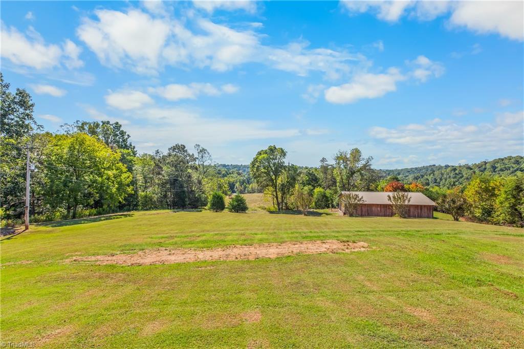 main property photo 34