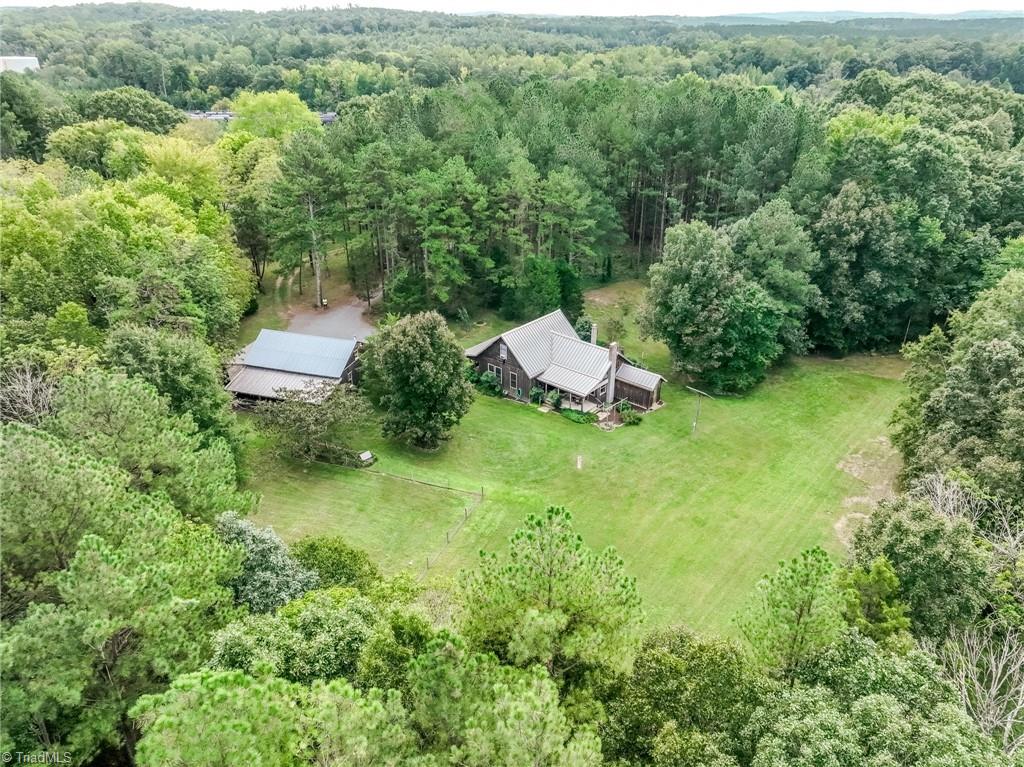 main property photo 35