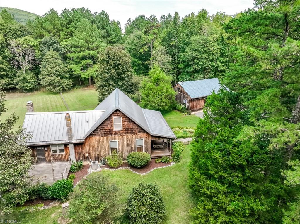 main property photo 38