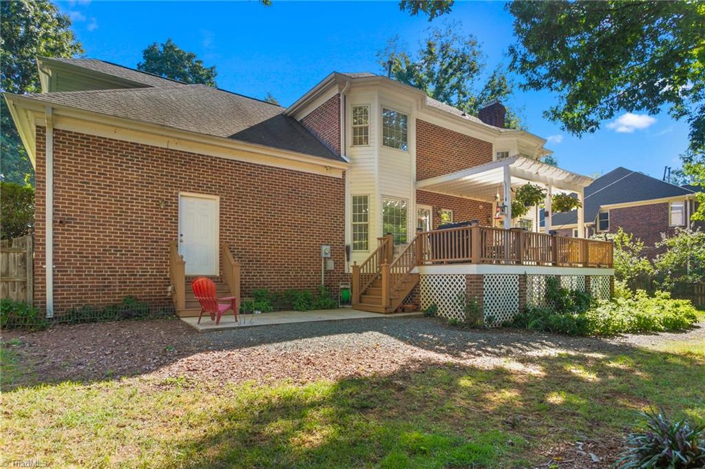 main property photo 45