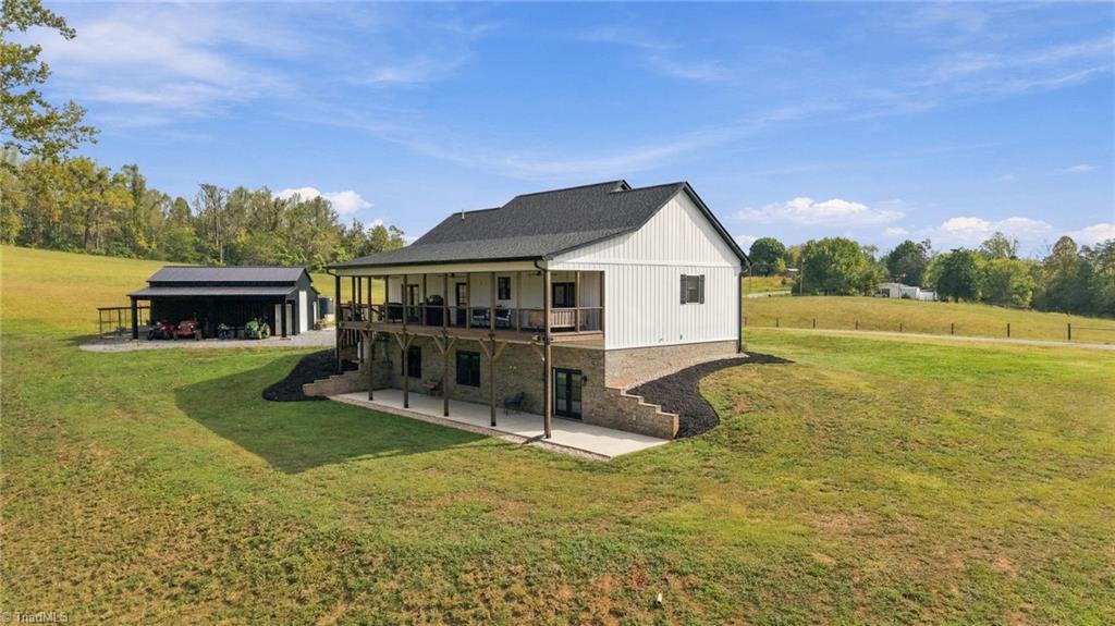 main property photo 11