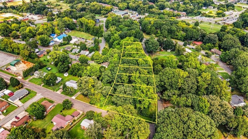 main property photo 4