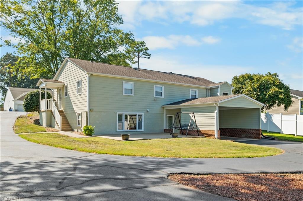 main property photo 31