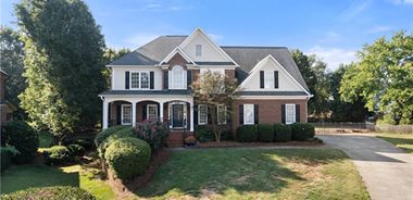 image of property with 4 Bed | 3 Bath | 3,627 Sqft