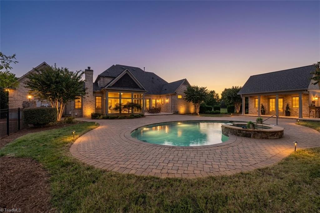 main property photo 1