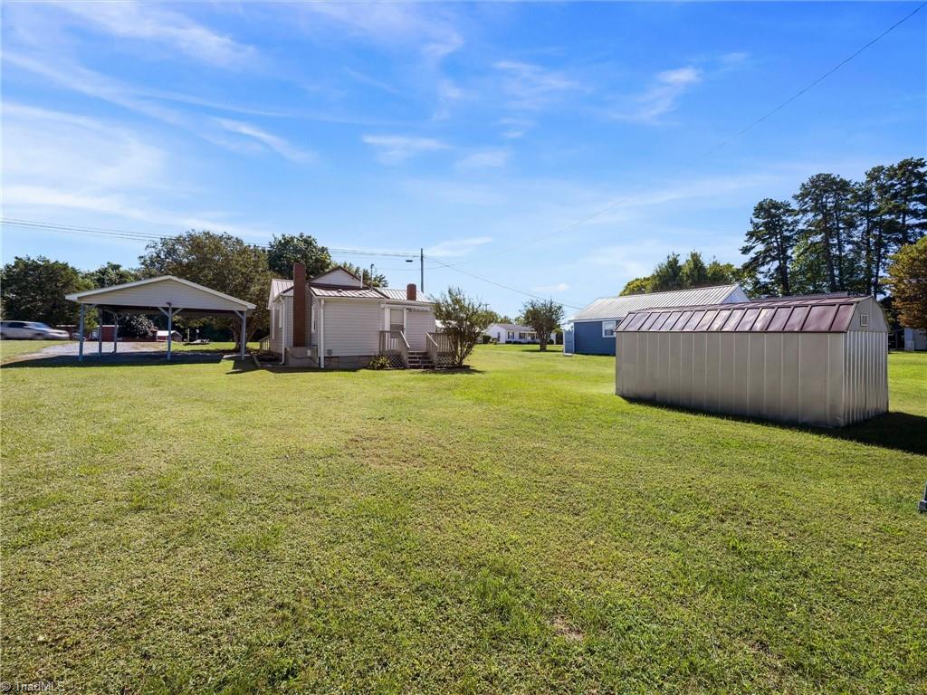 main property photo 23