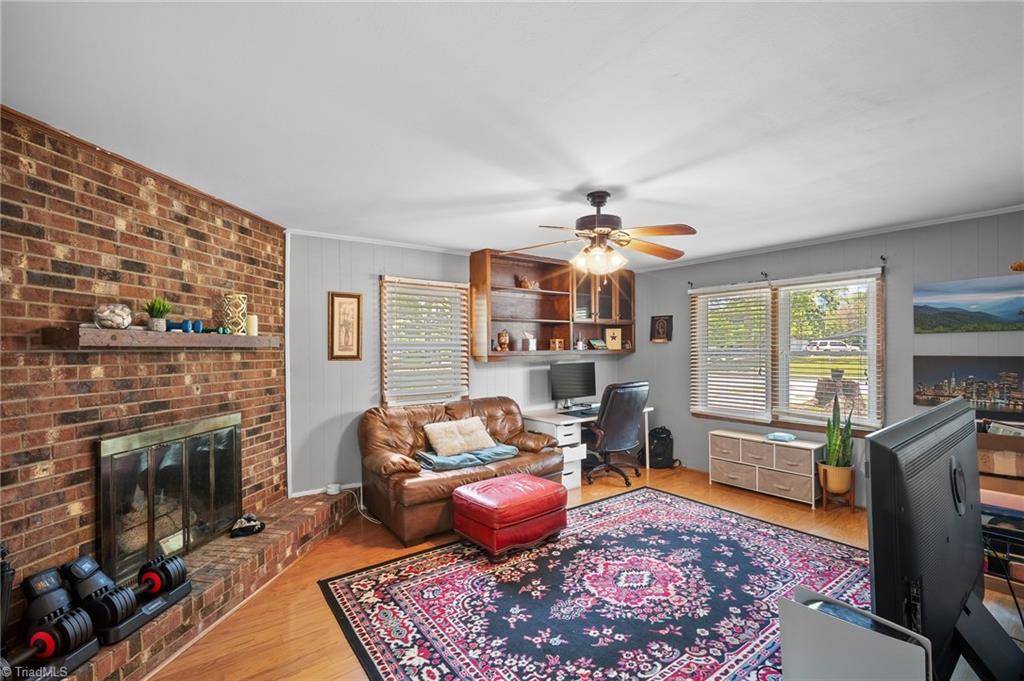 main property photo 17