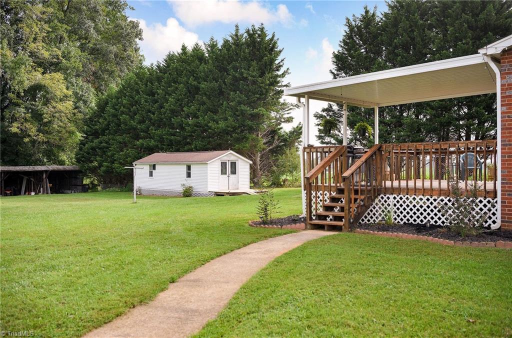 main property photo 37