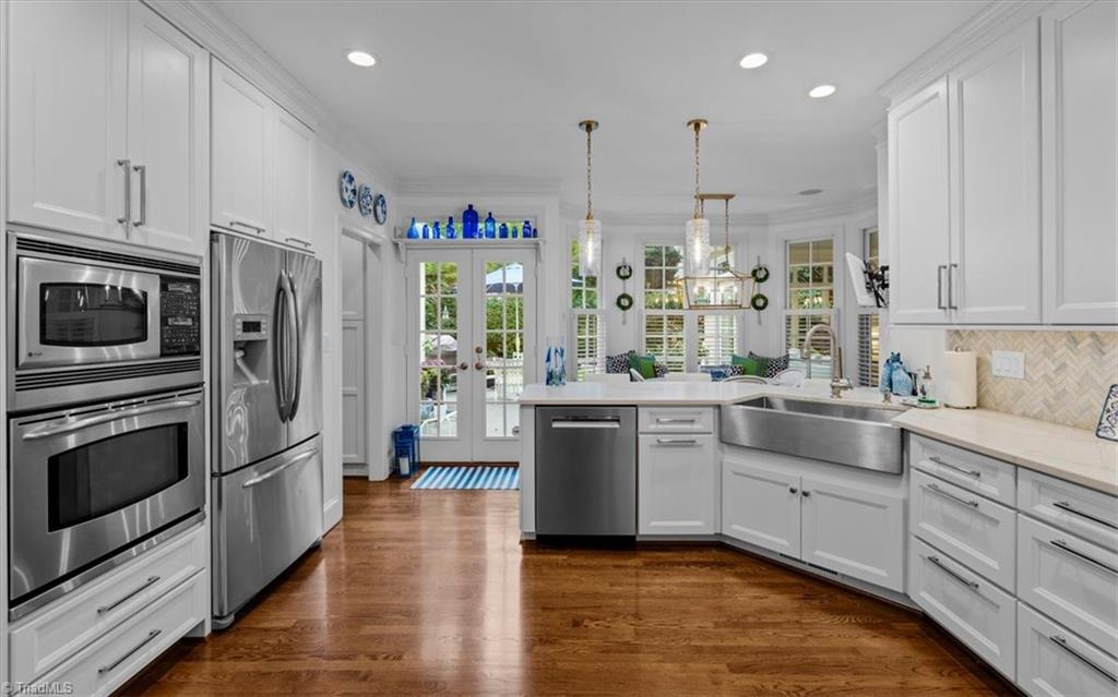 main property photo 20