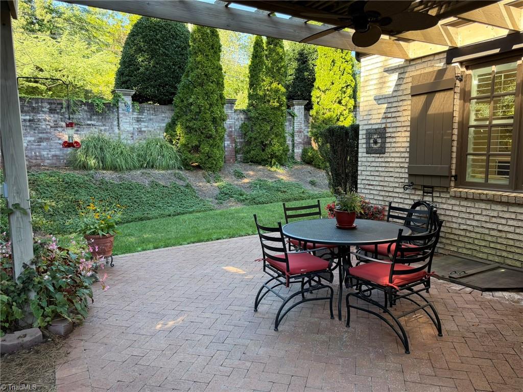 main property photo 42