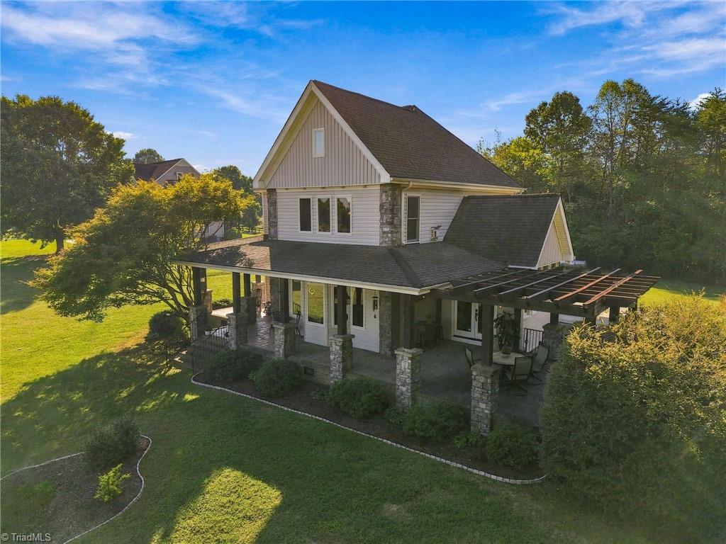 main property photo 2