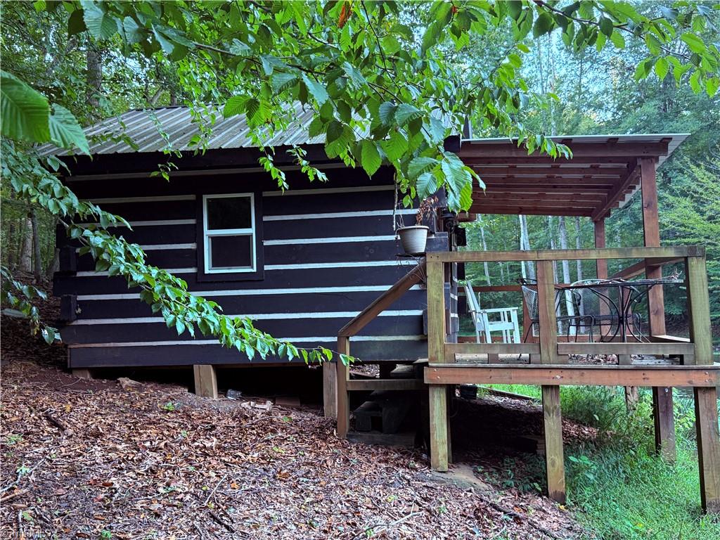 main property photo 8