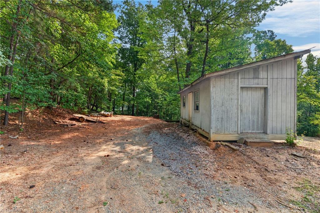 main property photo 34