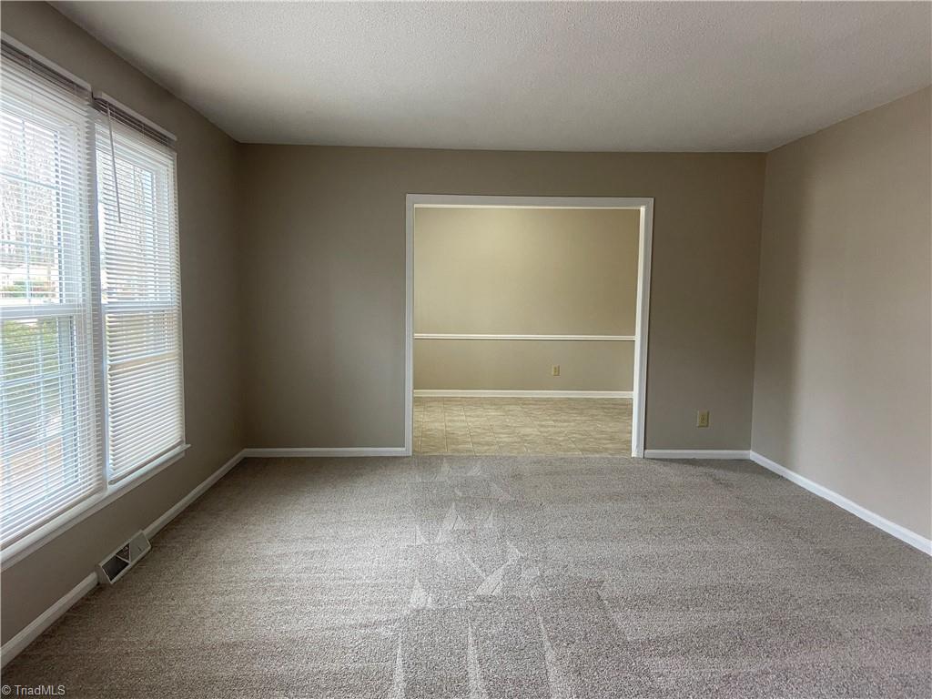 property viewer photo 1