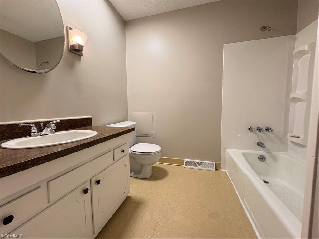 property viewer photo 15