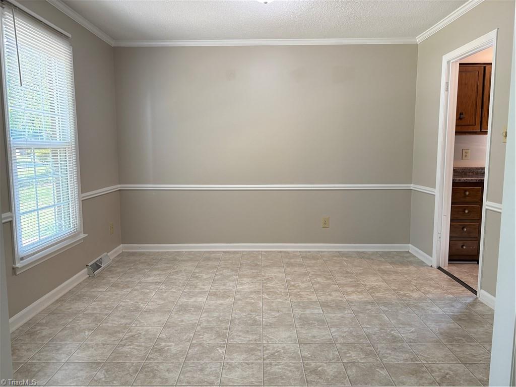 property viewer photo 3
