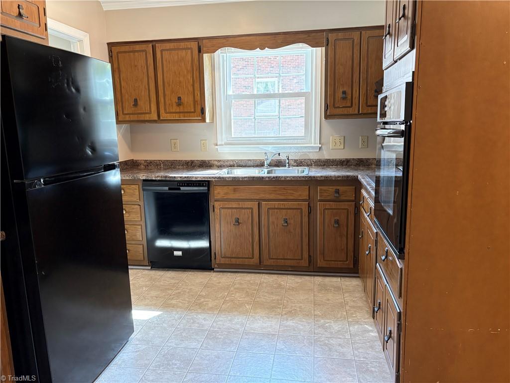 property viewer photo 5