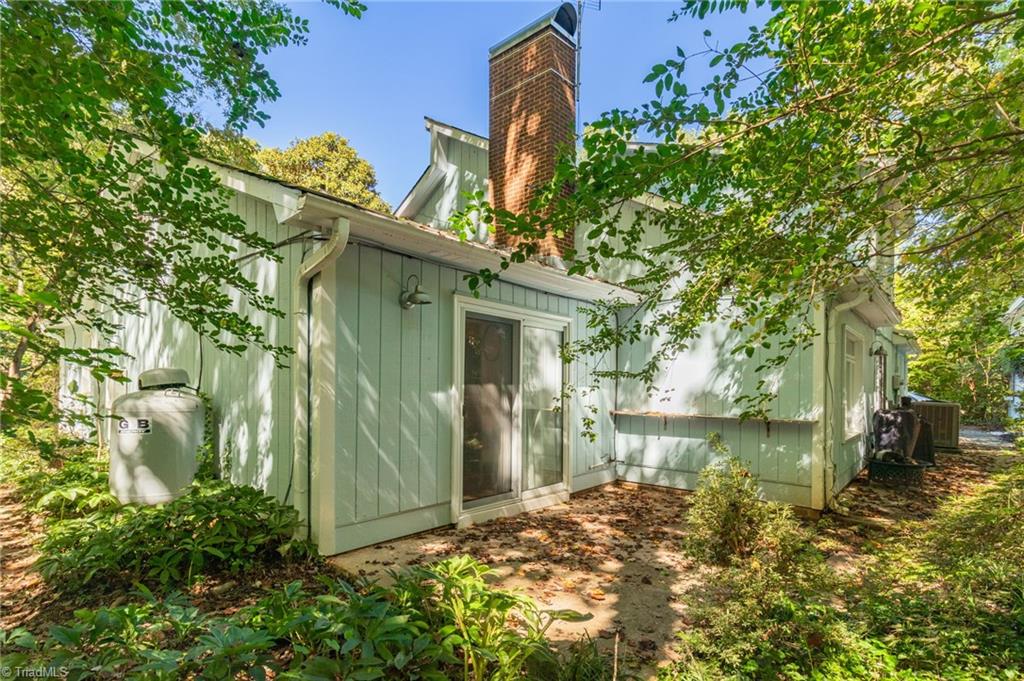 main property photo 25