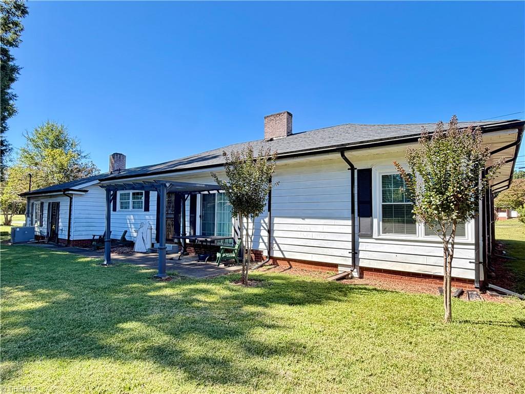 main property photo 24