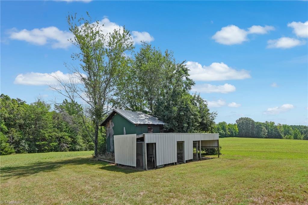 main property photo 45
