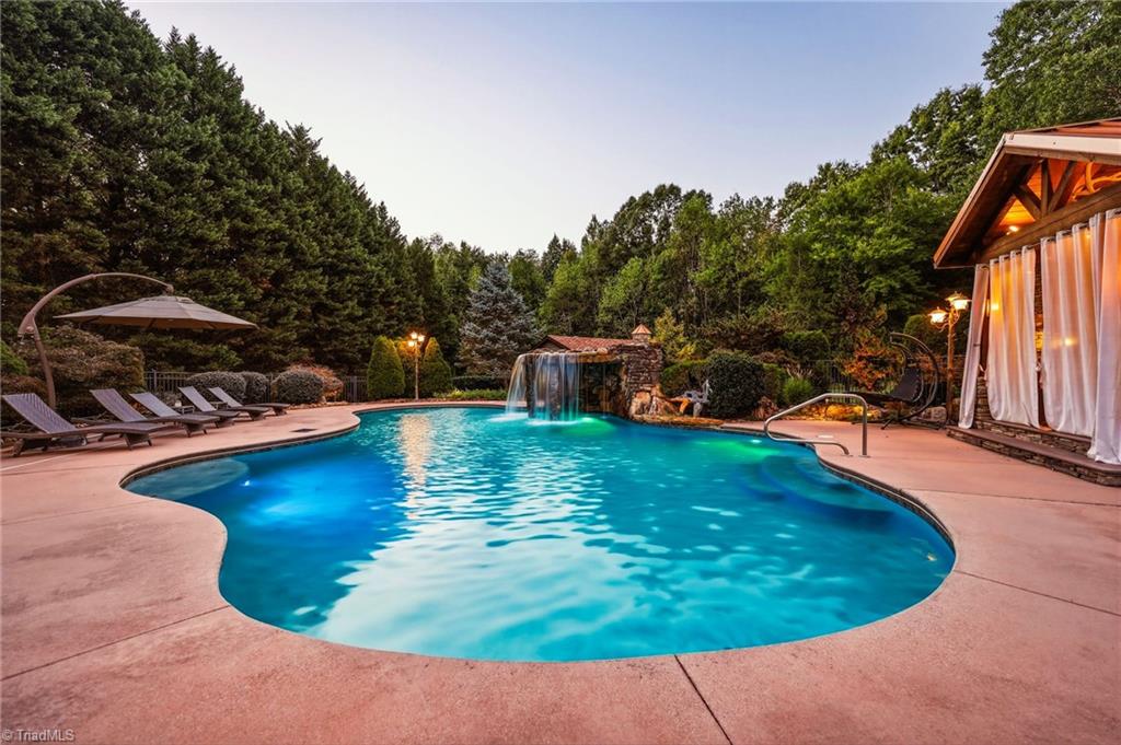 main property photo 43