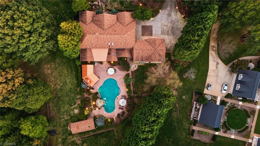 main property photo 48